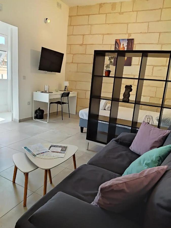 Ninety Eight Boutique Living Hotel Cospicua Bagian luar foto
