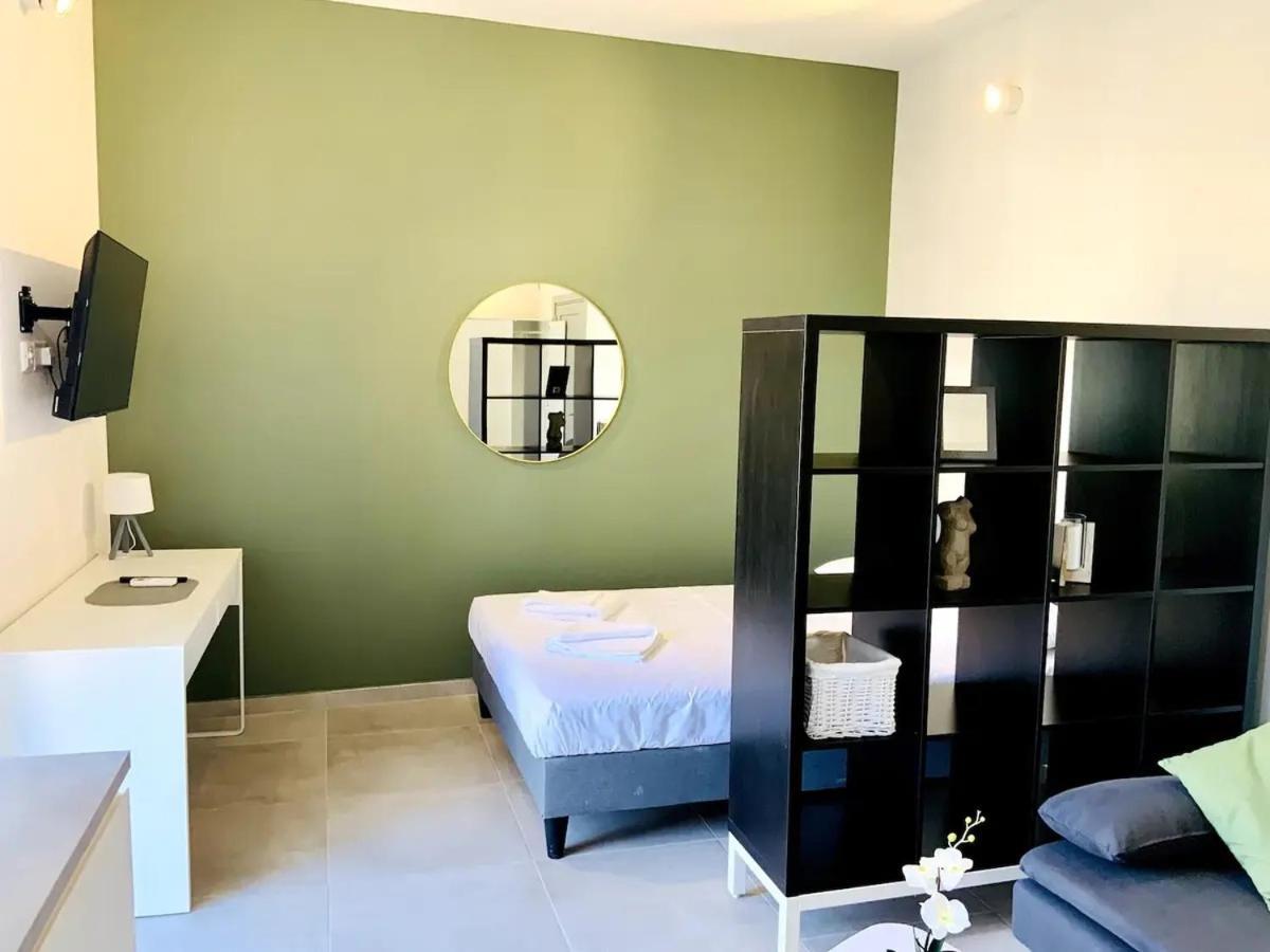 Ninety Eight Boutique Living Hotel Cospicua Bagian luar foto