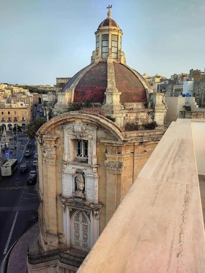 Ninety Eight Boutique Living Hotel Cospicua Bagian luar foto